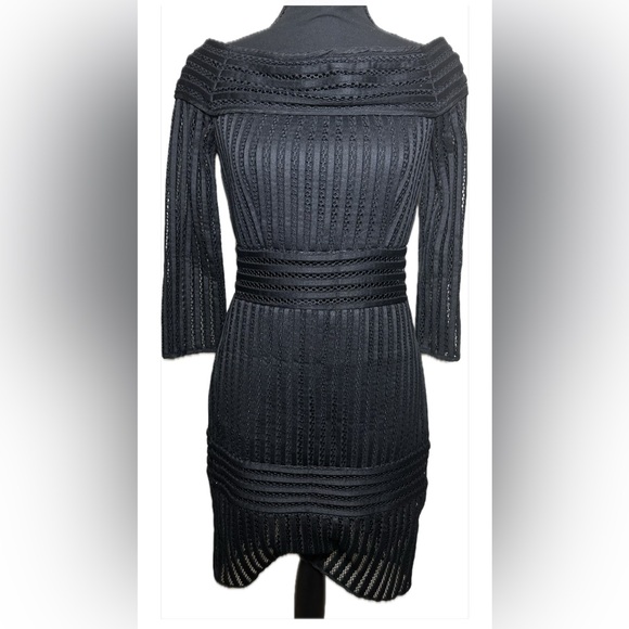 Endless Rose Dresses & Skirts - Endless Rose Off The Shoulder Woven Dress-Back Exposed Zipper Black Medium NWT